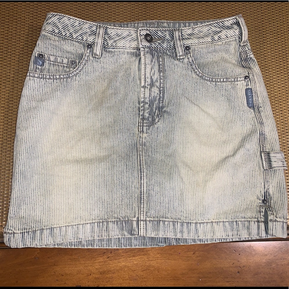 Vintage Silver Jeans Size 26 Distressed Jean Skirt